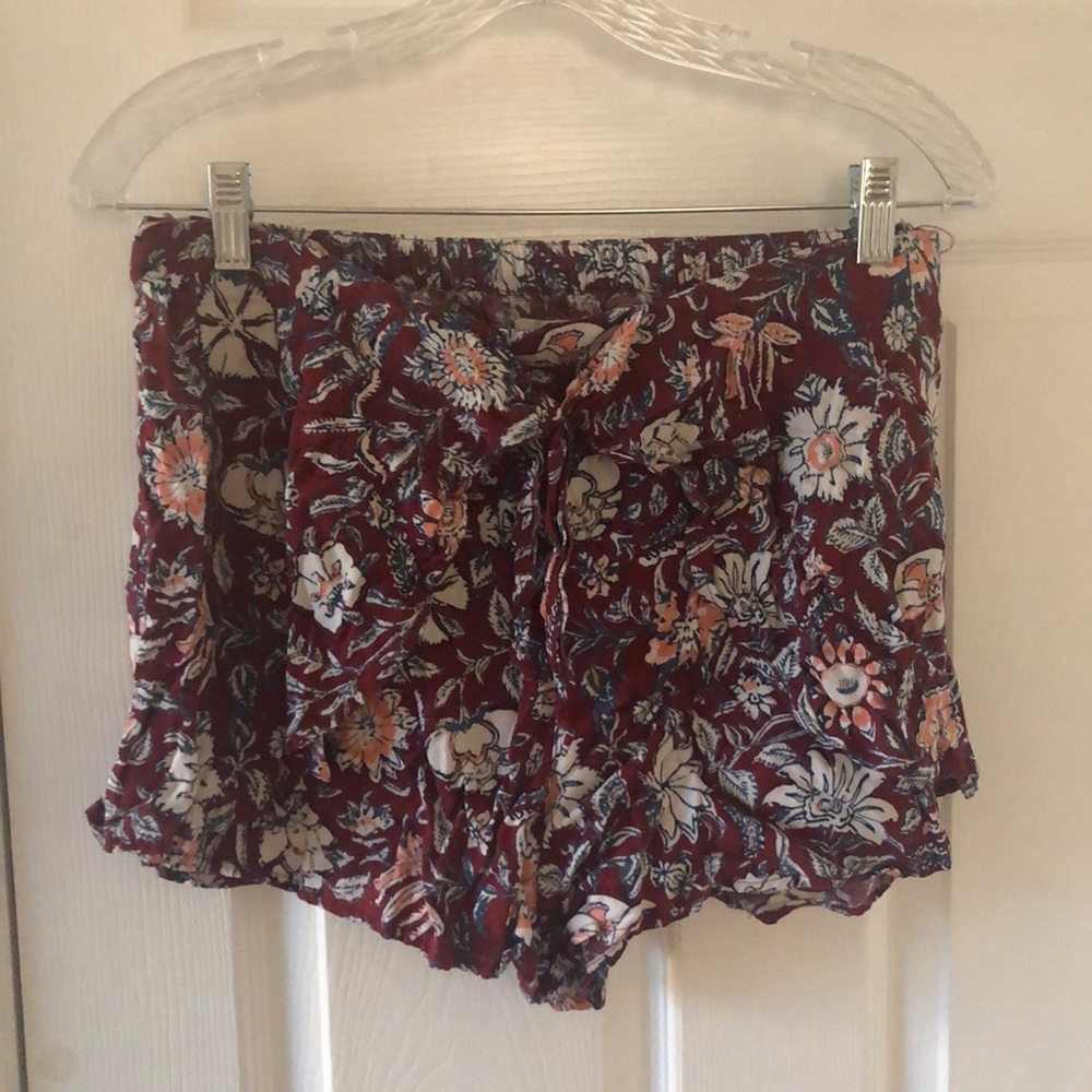Abercrombie flowy shorts